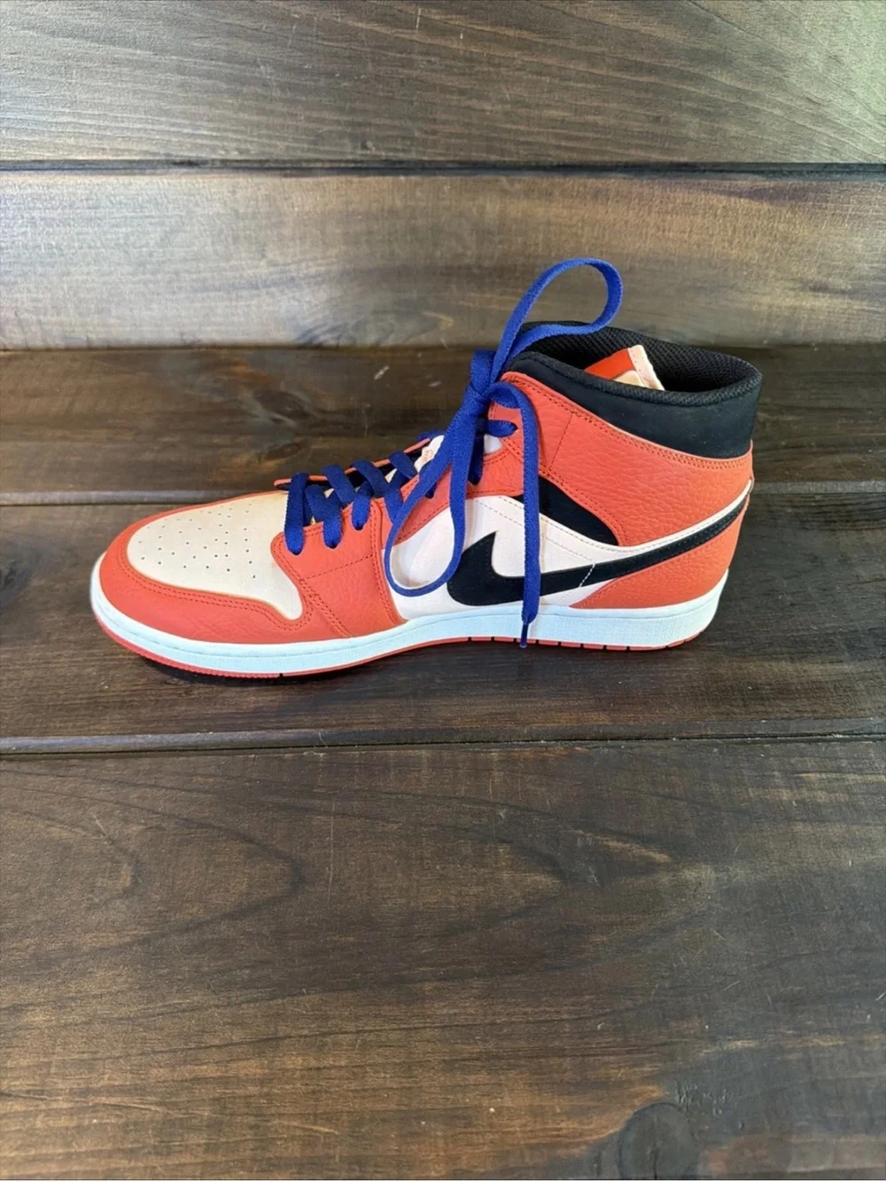 Nike Air Jordan 1 Mid SE ‘Team Orange’ Sneakers Basketball Shoes Men Size 12